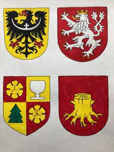 Die fertig gemalten Wappen