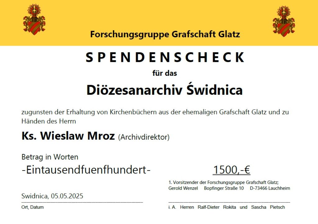 Der Spendenscheck über 1.500€