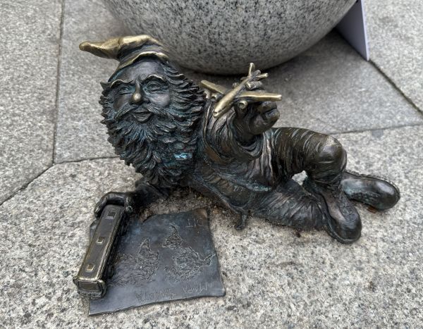 Zwergenskulptur Breslau - Reisezwerg
